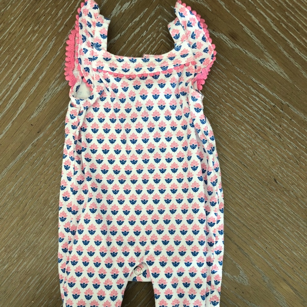 NWOT Carter’s NB Romper